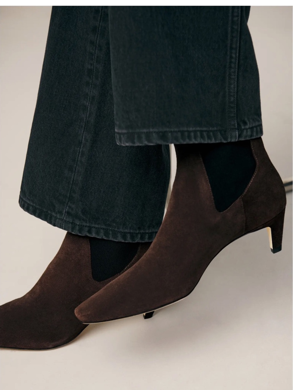 Roberta Kitten Heel Chelsea Boot NWT